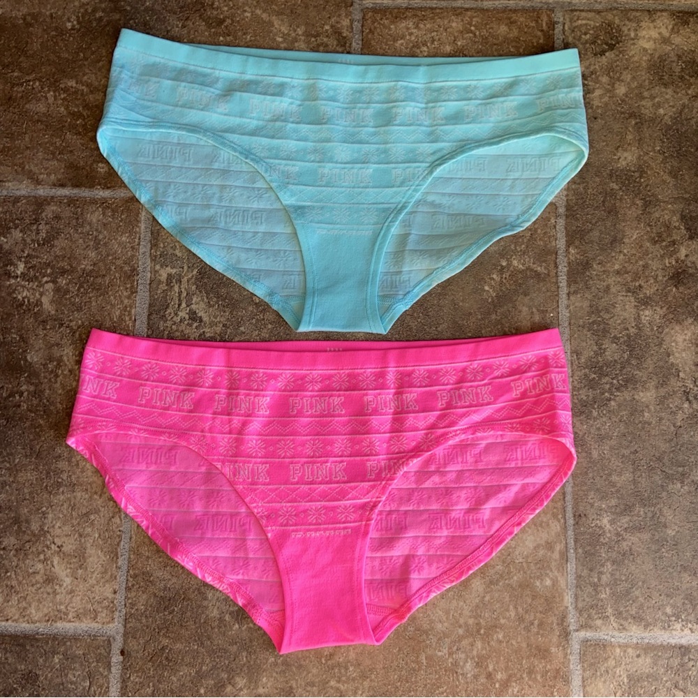 NEW! VS Pink Large 2 Pair Undies